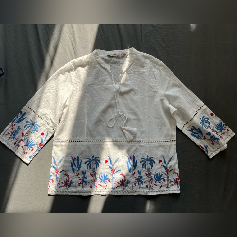 Embroidered White 100% Cotton Blouse with Floral Design